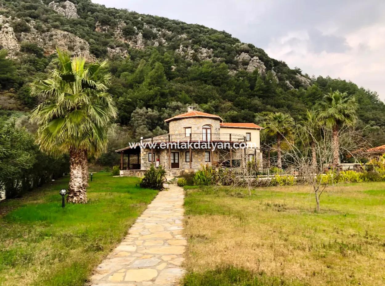 Villa For Sale In Dalyan In 3500M2 Plot