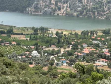 Çandır'da Göl Deniz Manzaralı Satılık Arsa